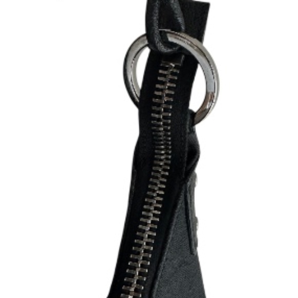 Gucci Black Monogram Canvas Hobo Bag - Picture 10 of 17